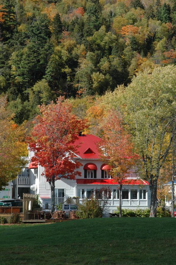Auberge La Courtepointe プティット・リヴィエール・サン・フランソワ エクステリア 写真